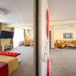 Gasthuis айляк клуб 3*