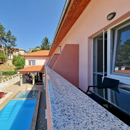 Gasthuis айляк клуб *