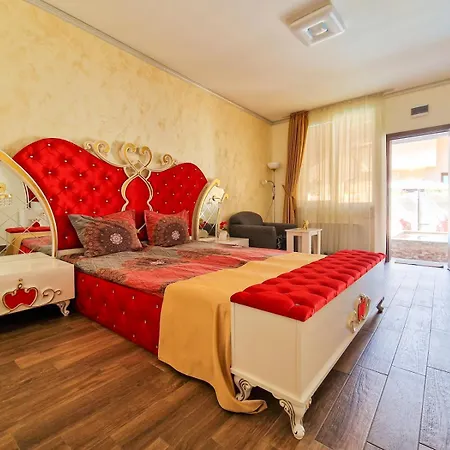 айляк клуб Gasthuis 3*